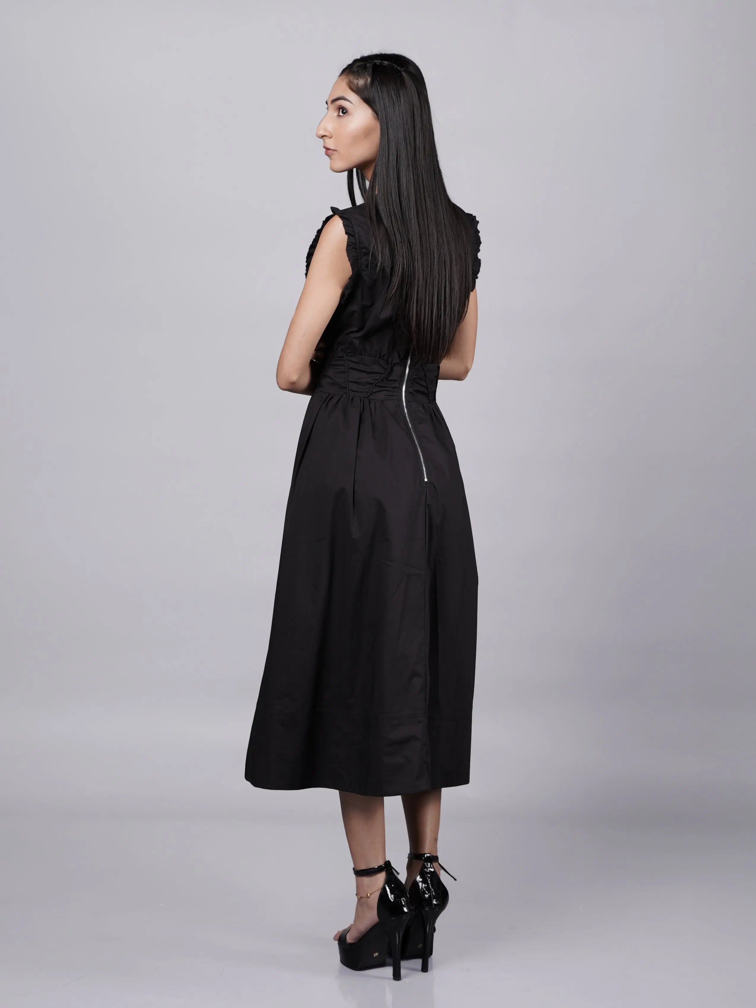 Old Money Influence Black Dress
