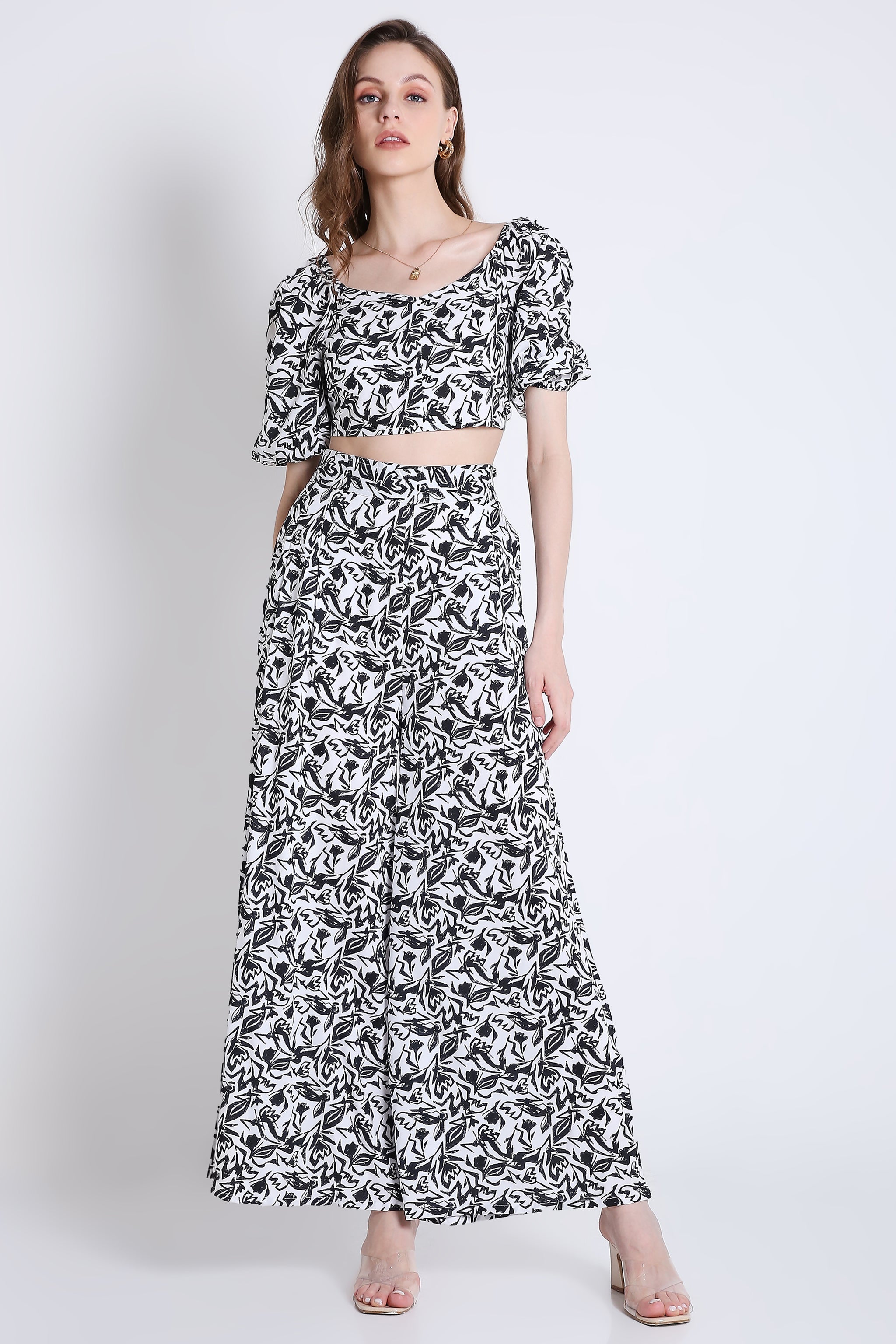 Short Sleeve Crop Top FRENCH THEORY