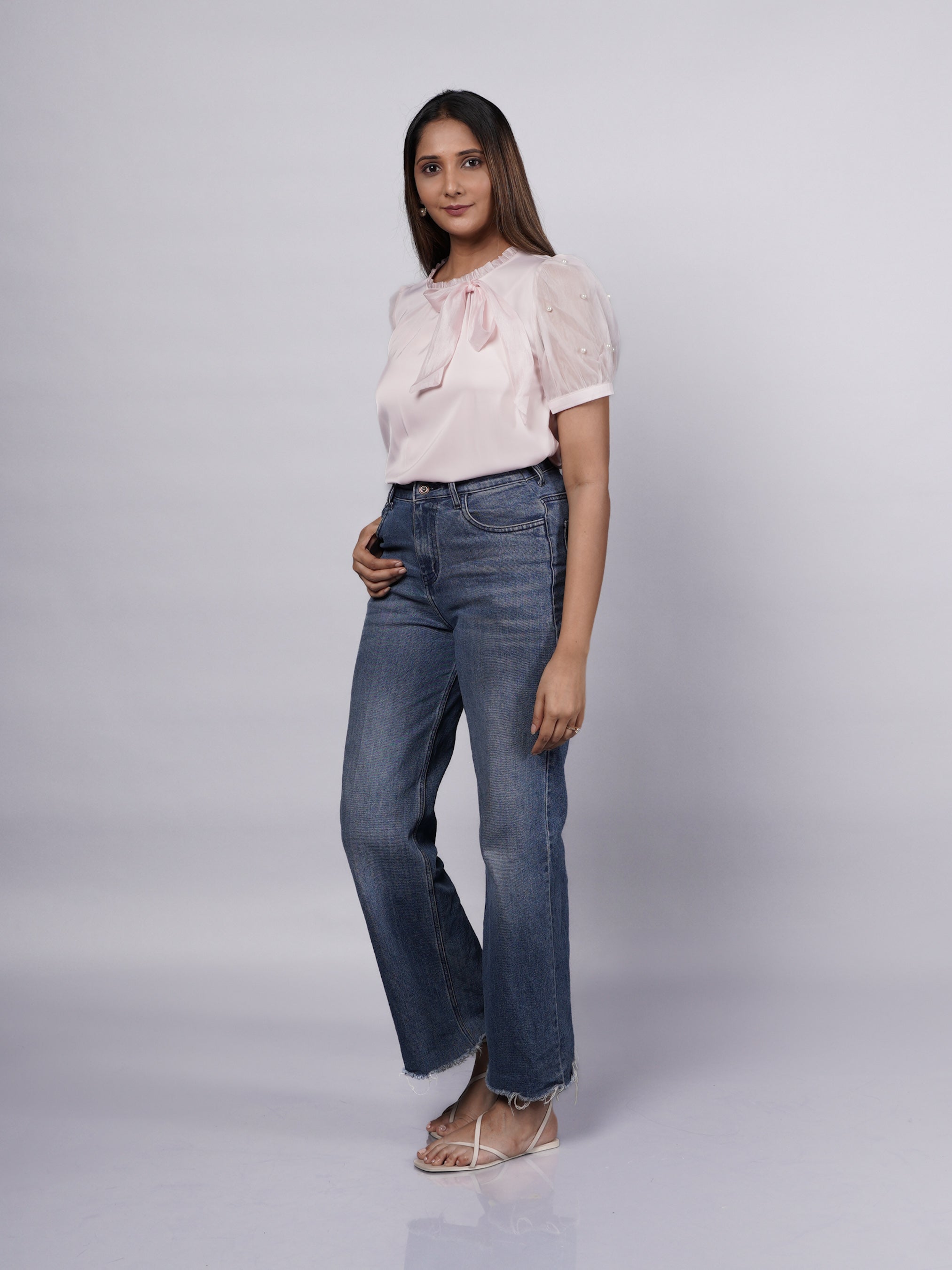 Pearls & Bow Detailed Puff Sleeve Pink Top