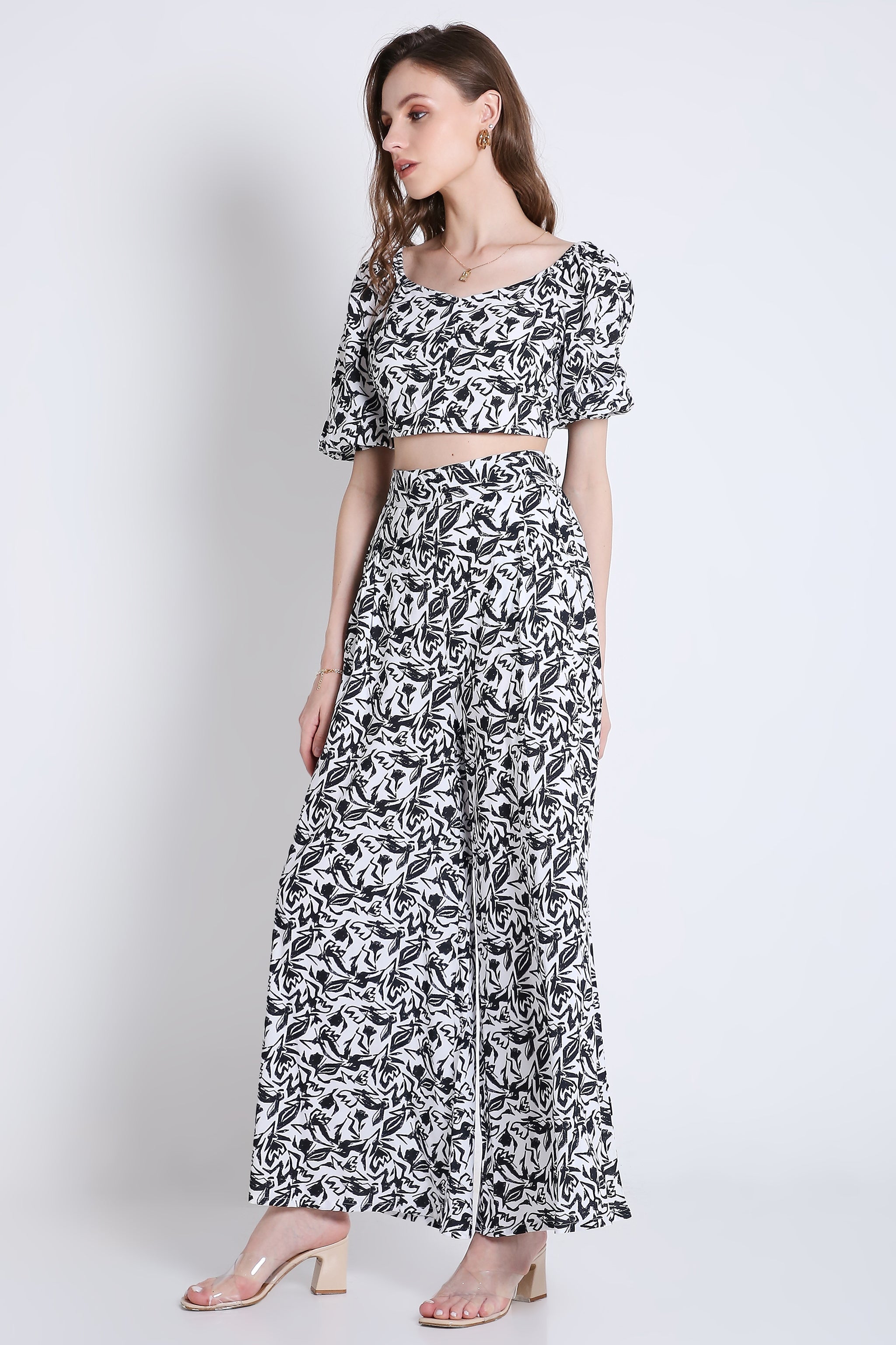 Short Sleeve Crop Top FRENCH THEORY