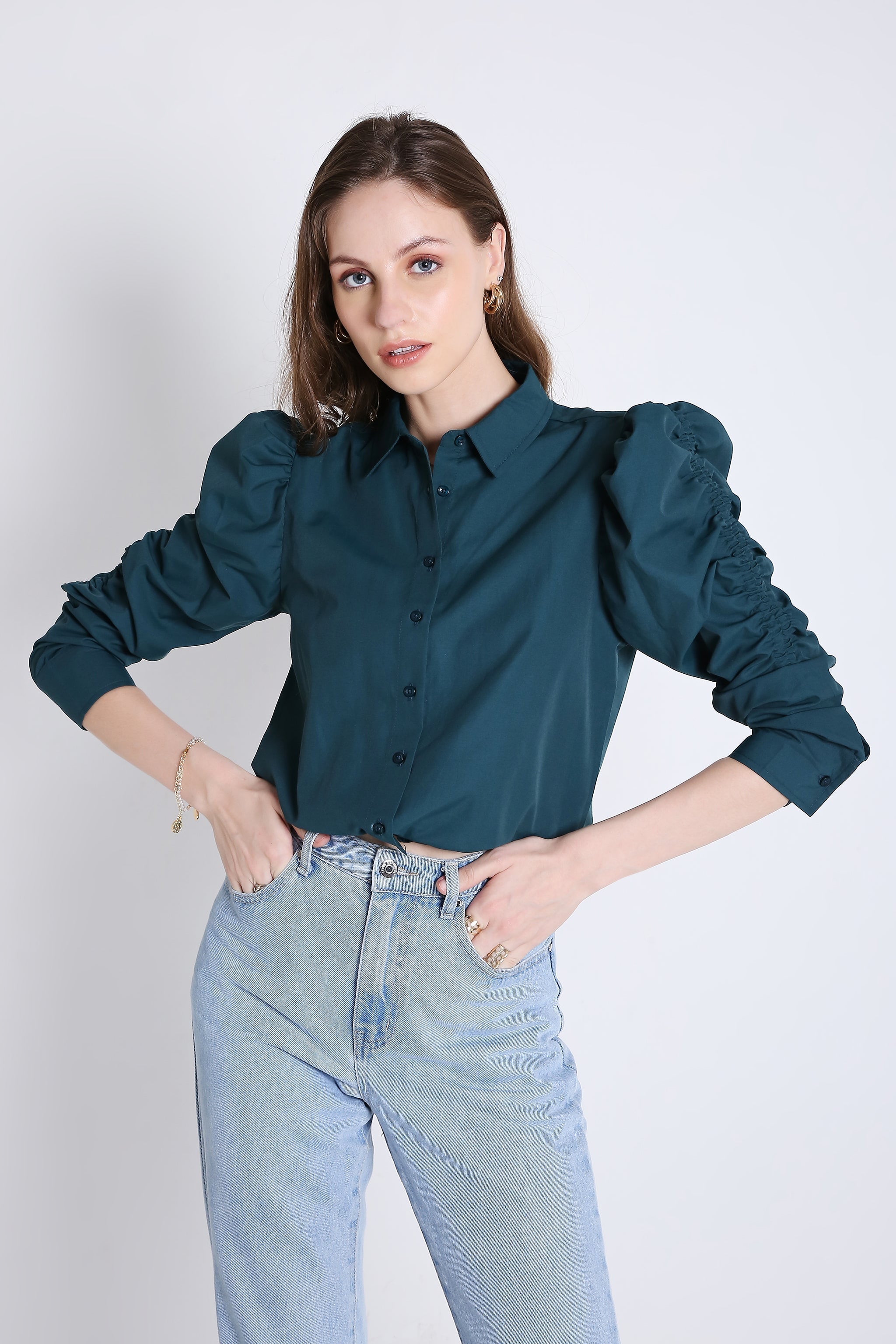 Rushed Sleeve Crop Shirt FRENCH THEORY