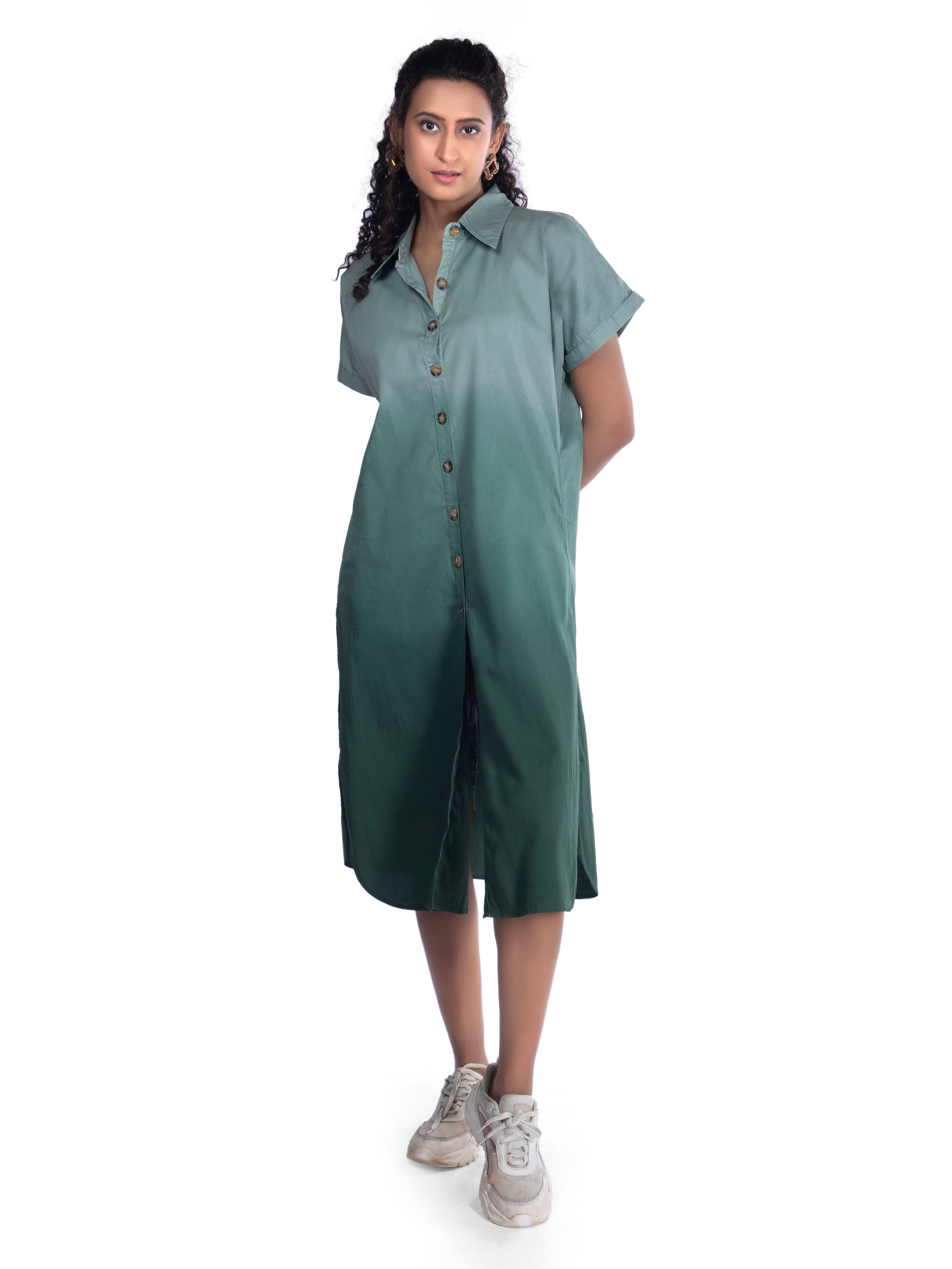White & Green Dip-Dye Shirt Embroidered Giraffe Detail Dress FRENCH THEORY